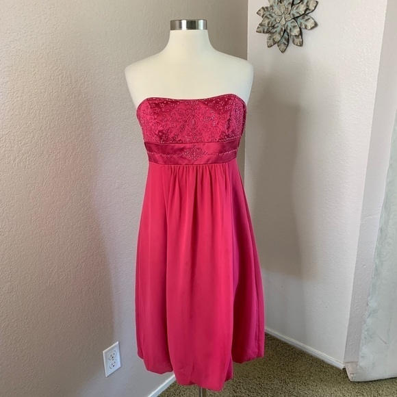 David’s Bridal Bridesmaid Strapless Dress Size 4 - Picture 1 of 11